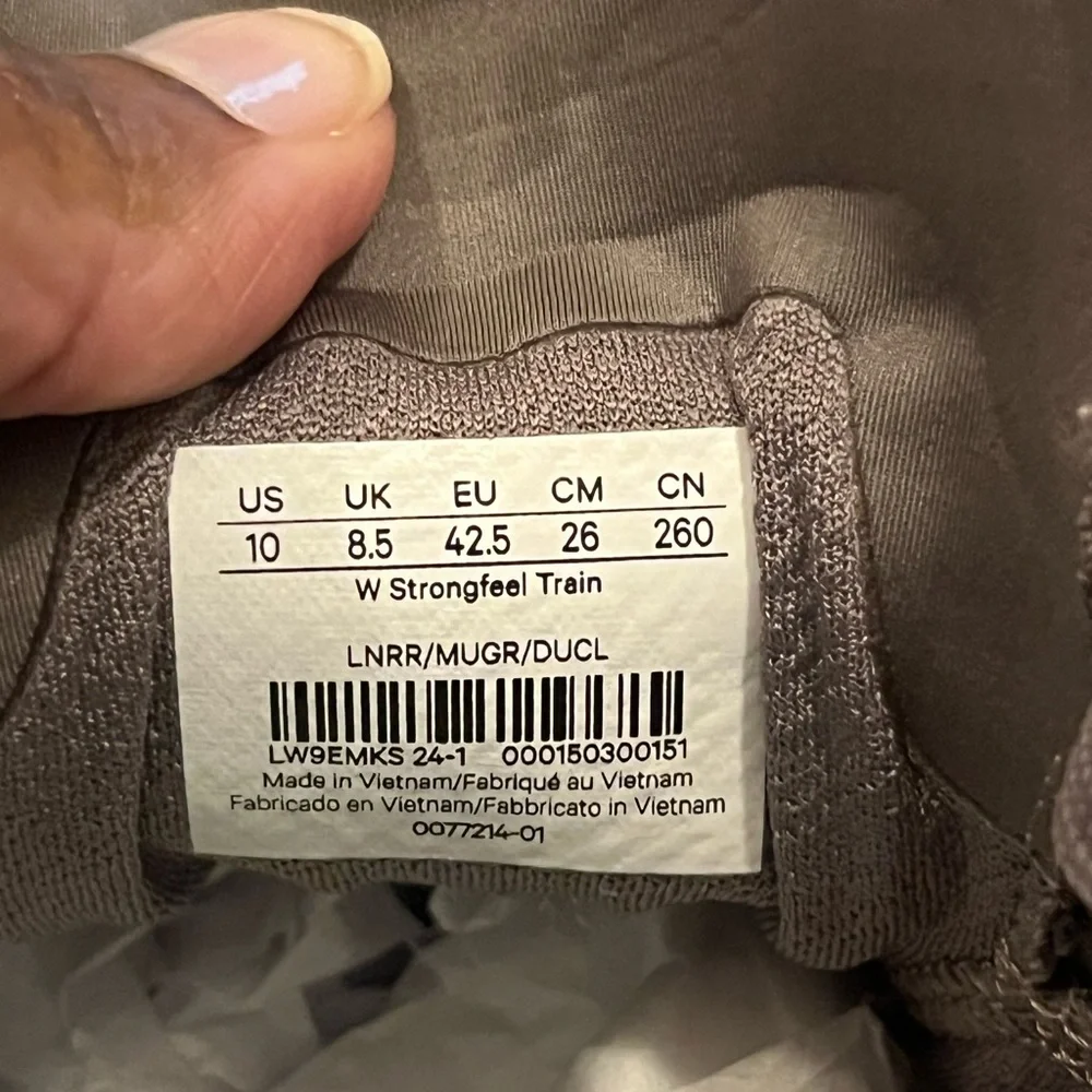 🍋 EUC Lululemon Strongfeel Training Shoe - Lunar Rock/Mauve Grey/Dusty Clay - 10